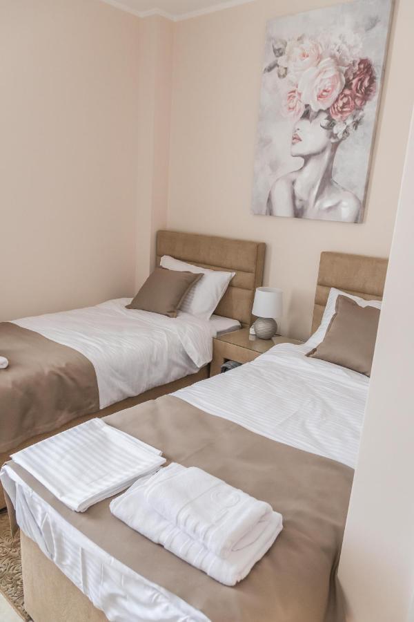 A Klub Apartmani Mrcajevci Екстер'єр фото